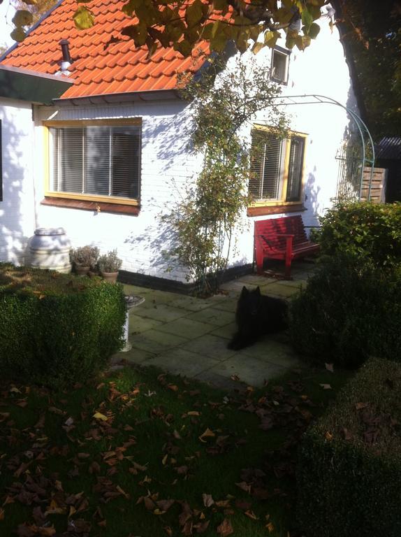 Bloemenboerderij Aperloo Bed & Breakfast Exterior photo