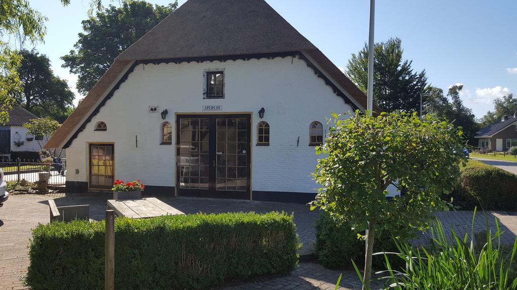 Bloemenboerderij Aperloo Bed & Breakfast Exterior photo